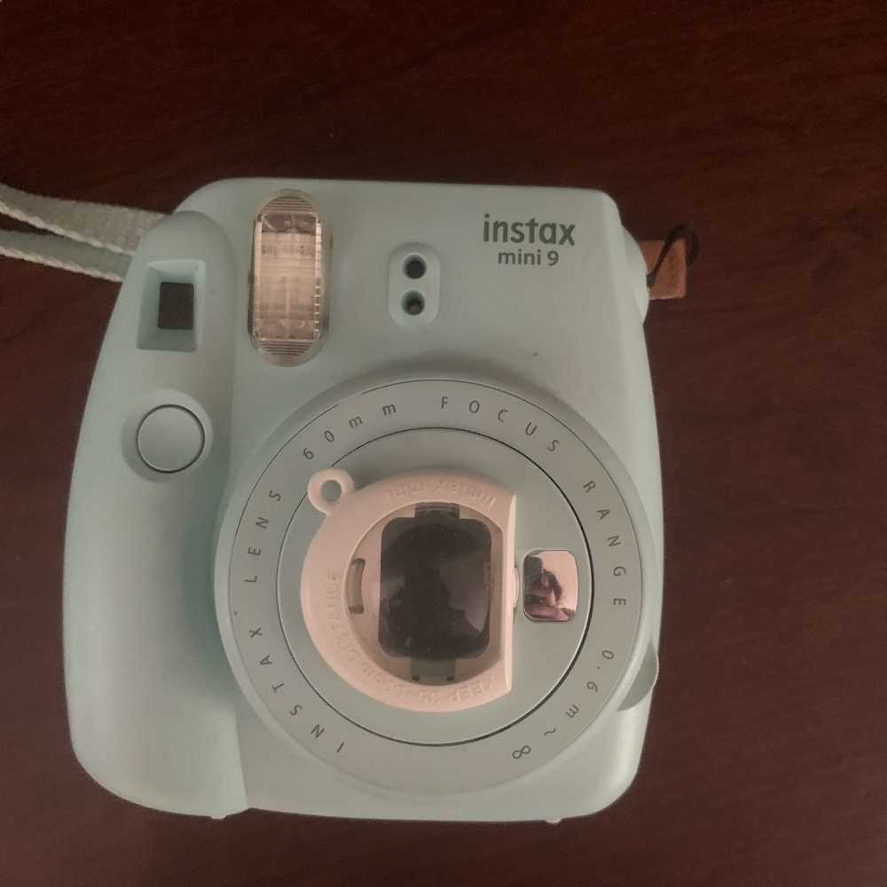 Polaroid camera - Picture 7 of 7
